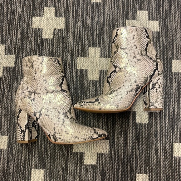 Aldo Shoes - Aldo Size 5 Boots